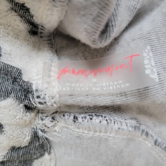 Free People Movement Where the Wind Blows French Terry Shorts Women Medium - Picture 10 of 12